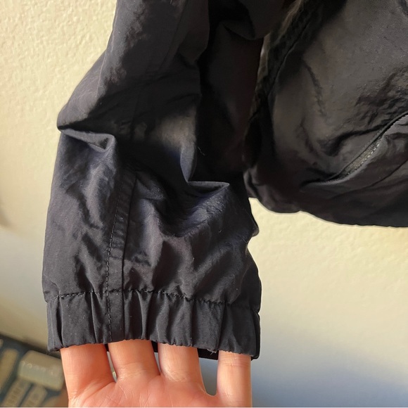 Lululemon Always Effortless Jacket Black - Picture 10 of 14